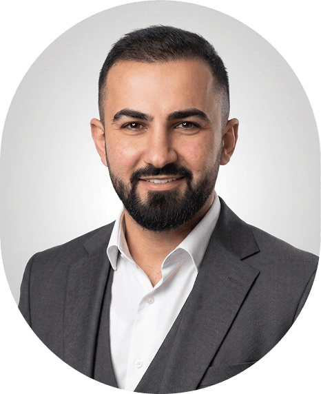 Ali Akcan, Inhaber